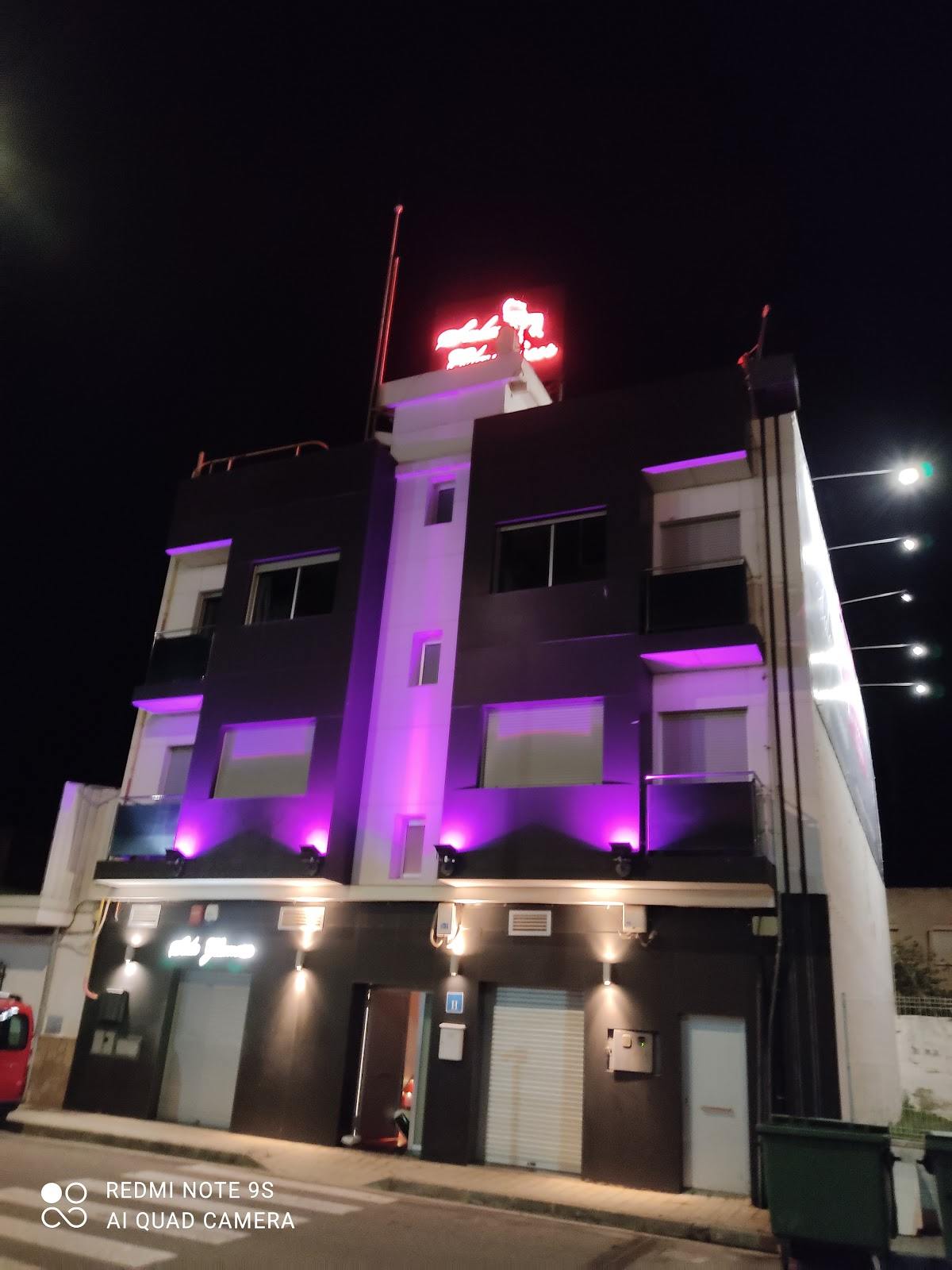 Sala Glamour - Nightclub in Riba Roja De Turia, Spain