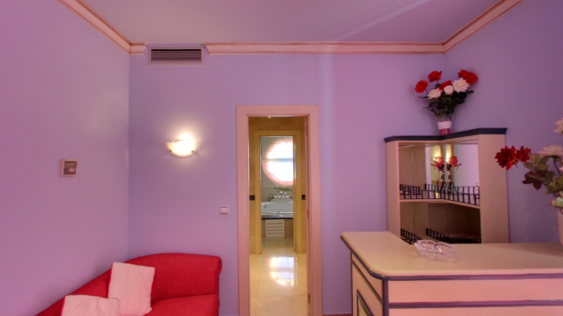 Hotel Palacio De La Rosa - Swinger Club in San Vicente Del Palacio, Spain