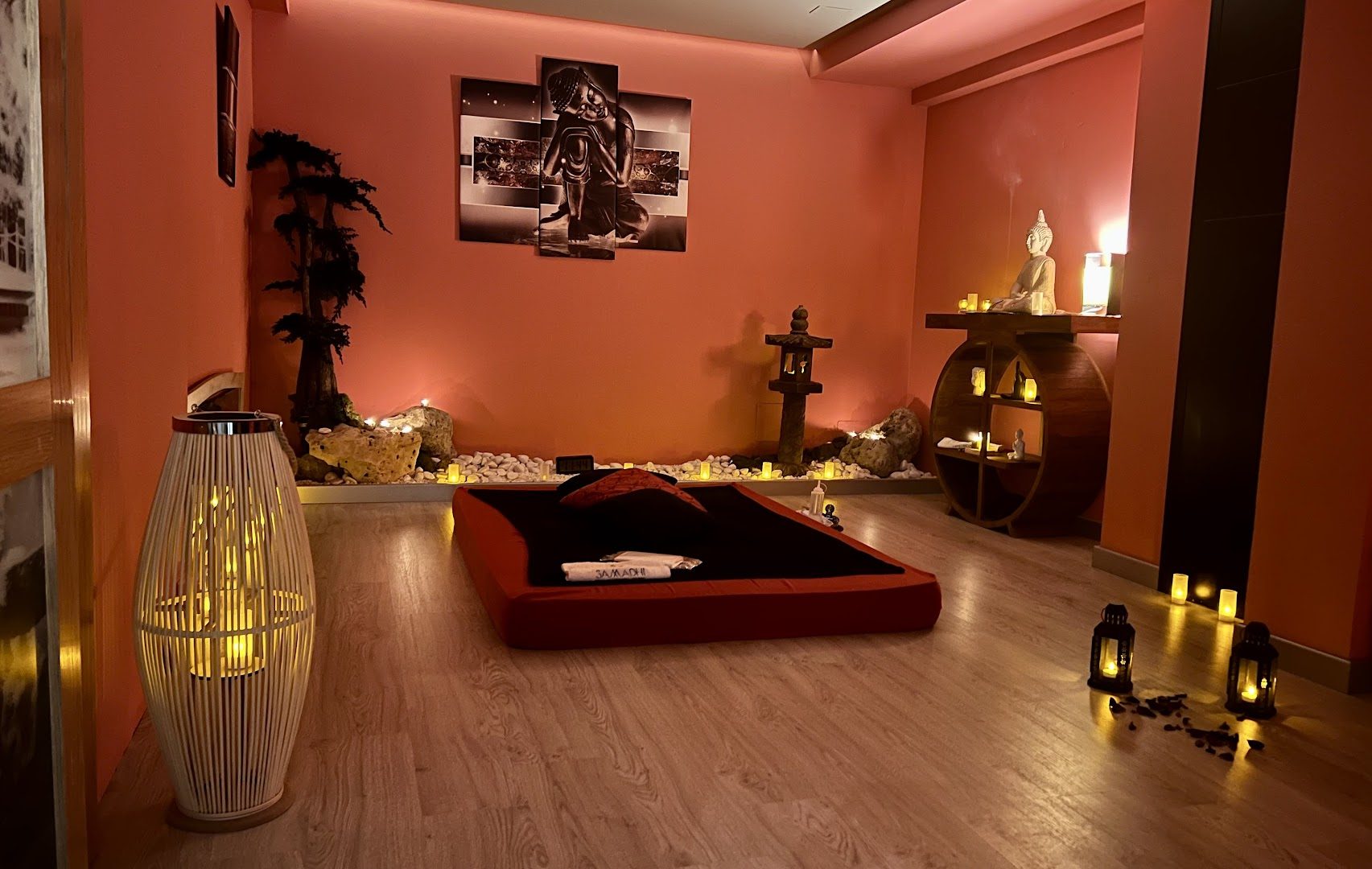 Samadhi Masajes - Erotic Massage in Santander, Spain