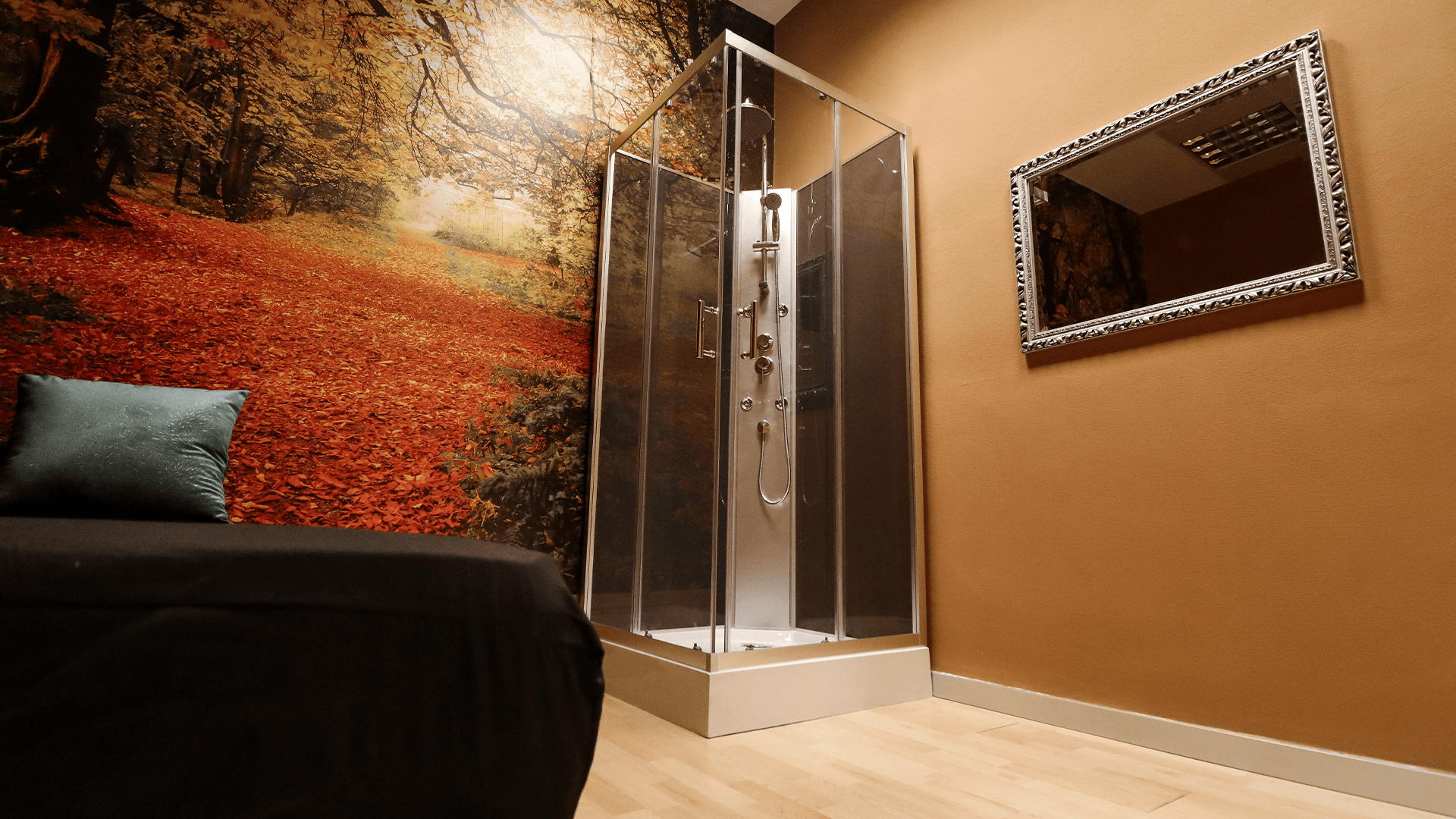 Royal Masajes - Erotic Massage in Seville, Spain