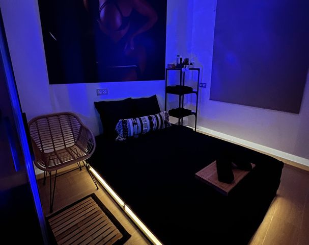 Secret Pleasure Massage - Erotic Massage in Seville, Spain