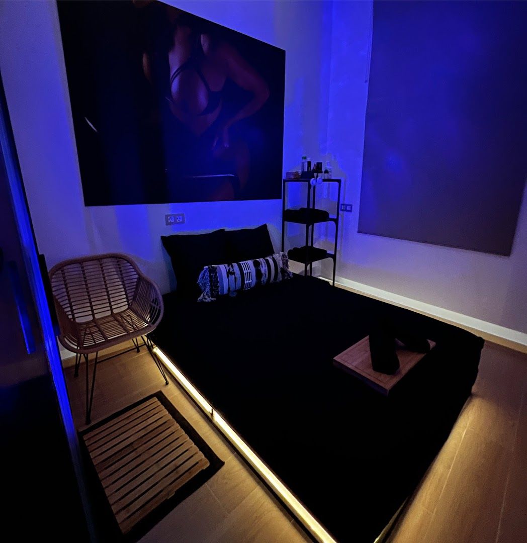 Secret Pleasure Massage - Erotic Massage in Seville, Spain