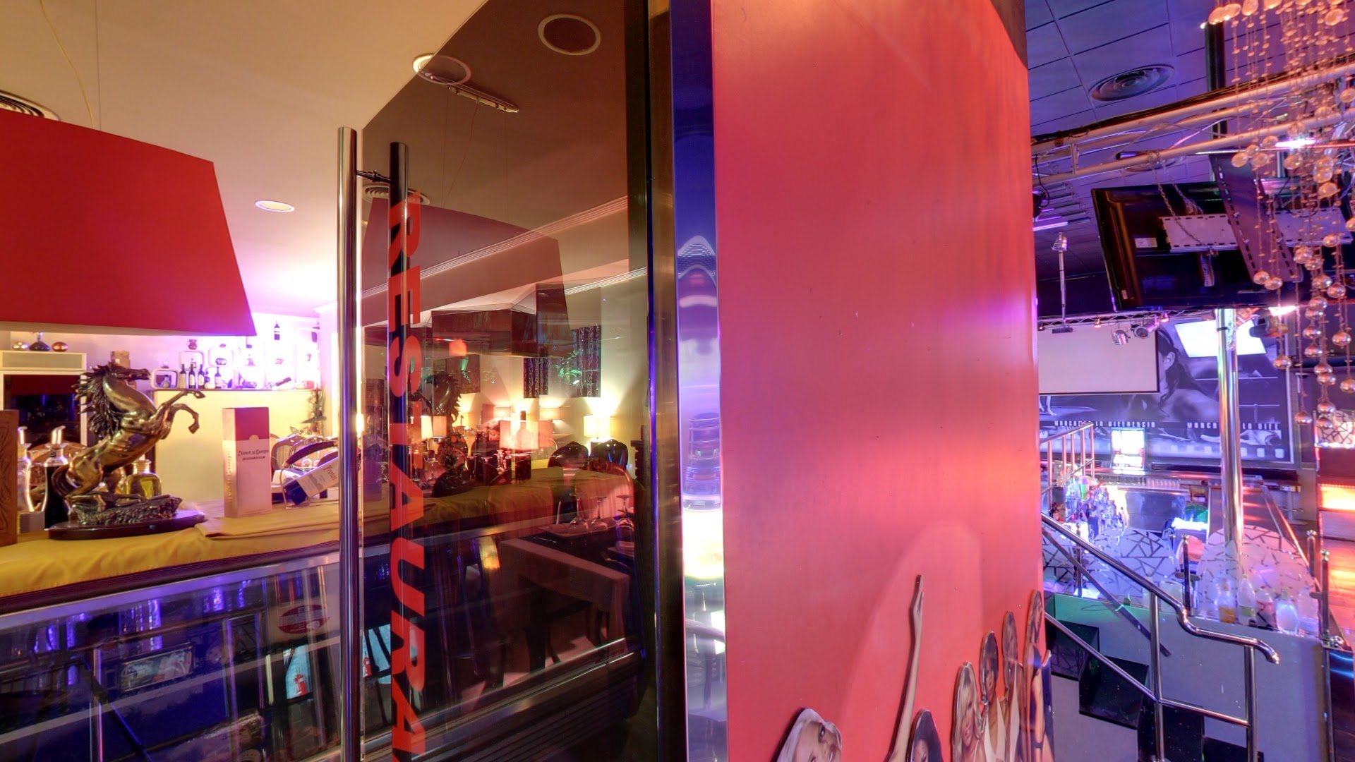 Club Punt X - Nightclub in Torrefarrera, Spain