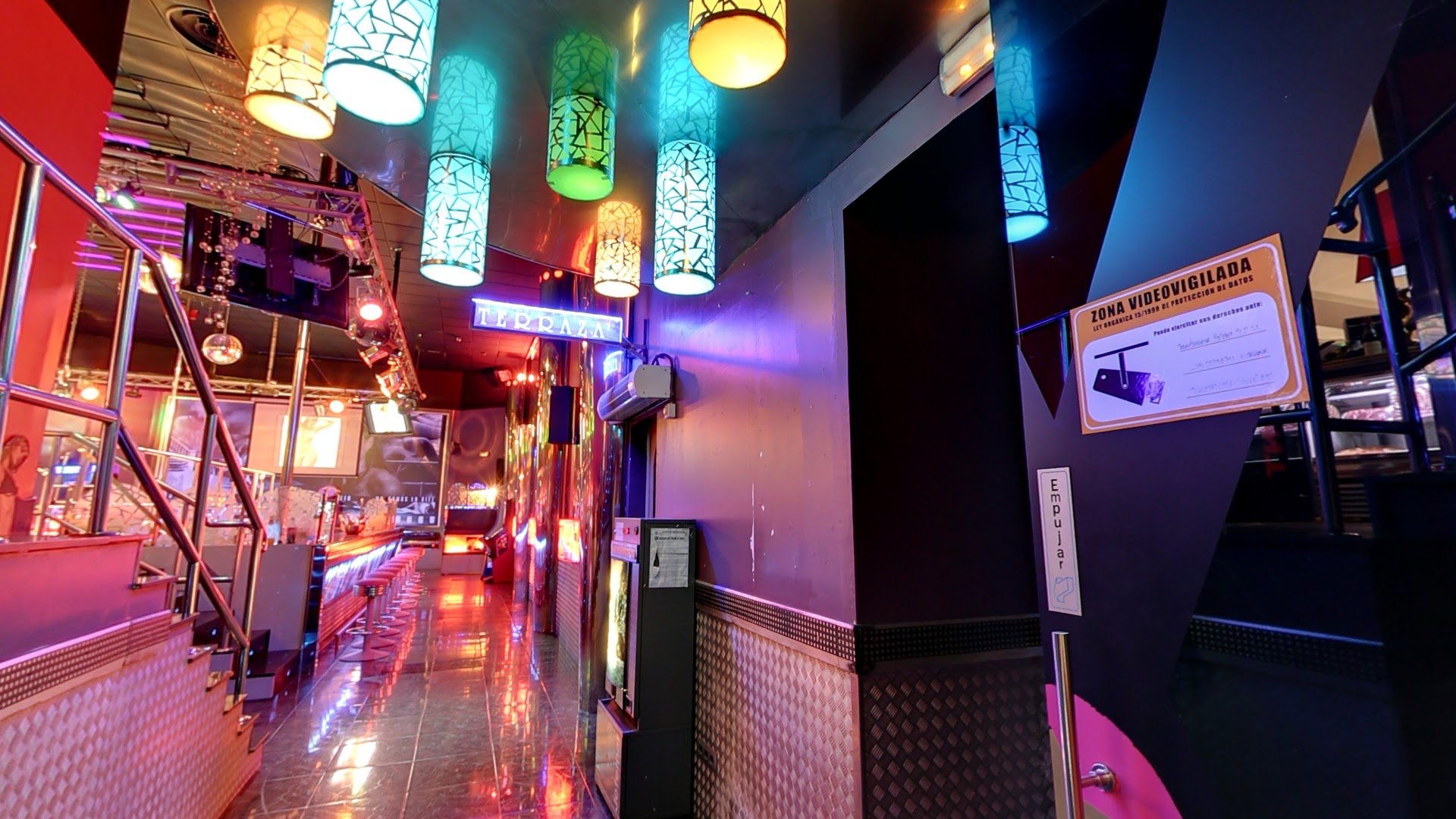 Club Punt X - Nightclub in Torrefarrera, Spain