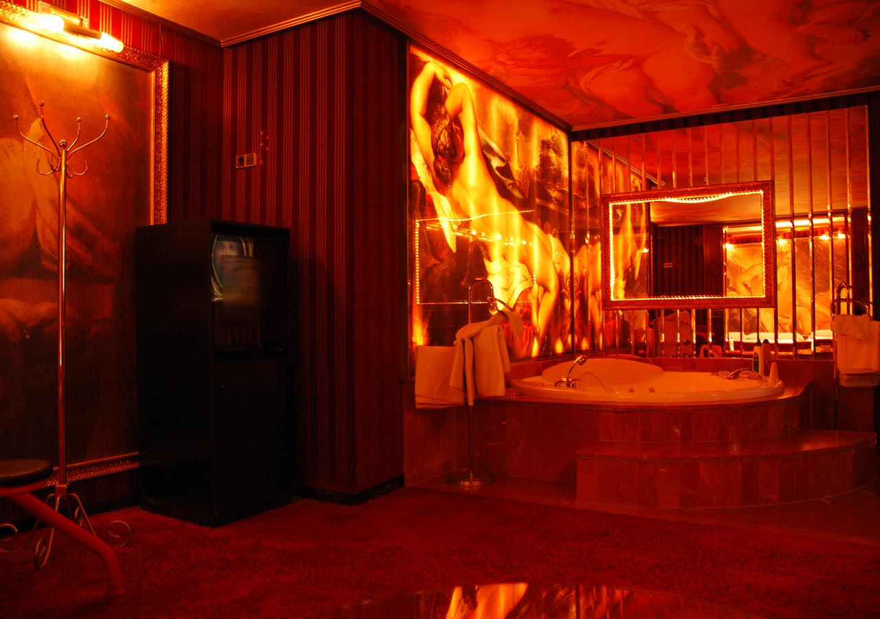 Selecta Club De Chica - Nightclub in Torremolinos, Spain
