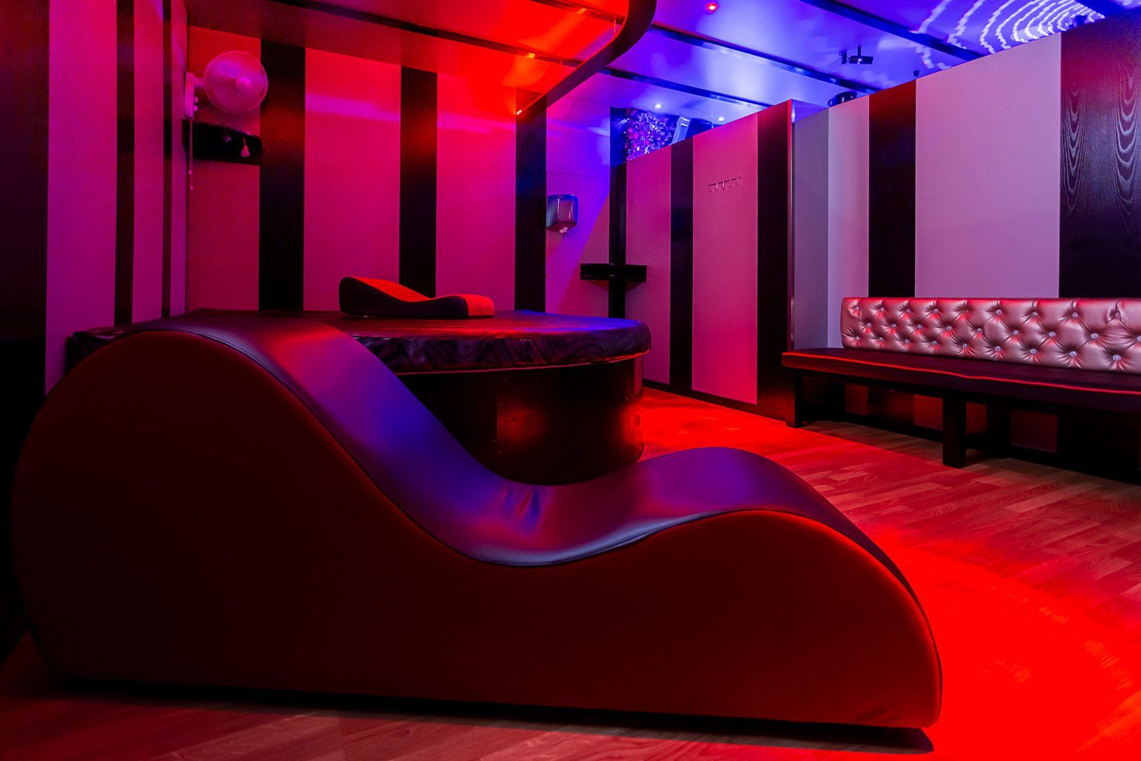 Pub Kamelot Swingers Torremolinos - Swinger Club in Torremolinos, Spain