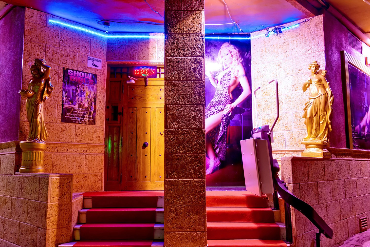 Show Girls - Nightclub in Torrevieja, Spain