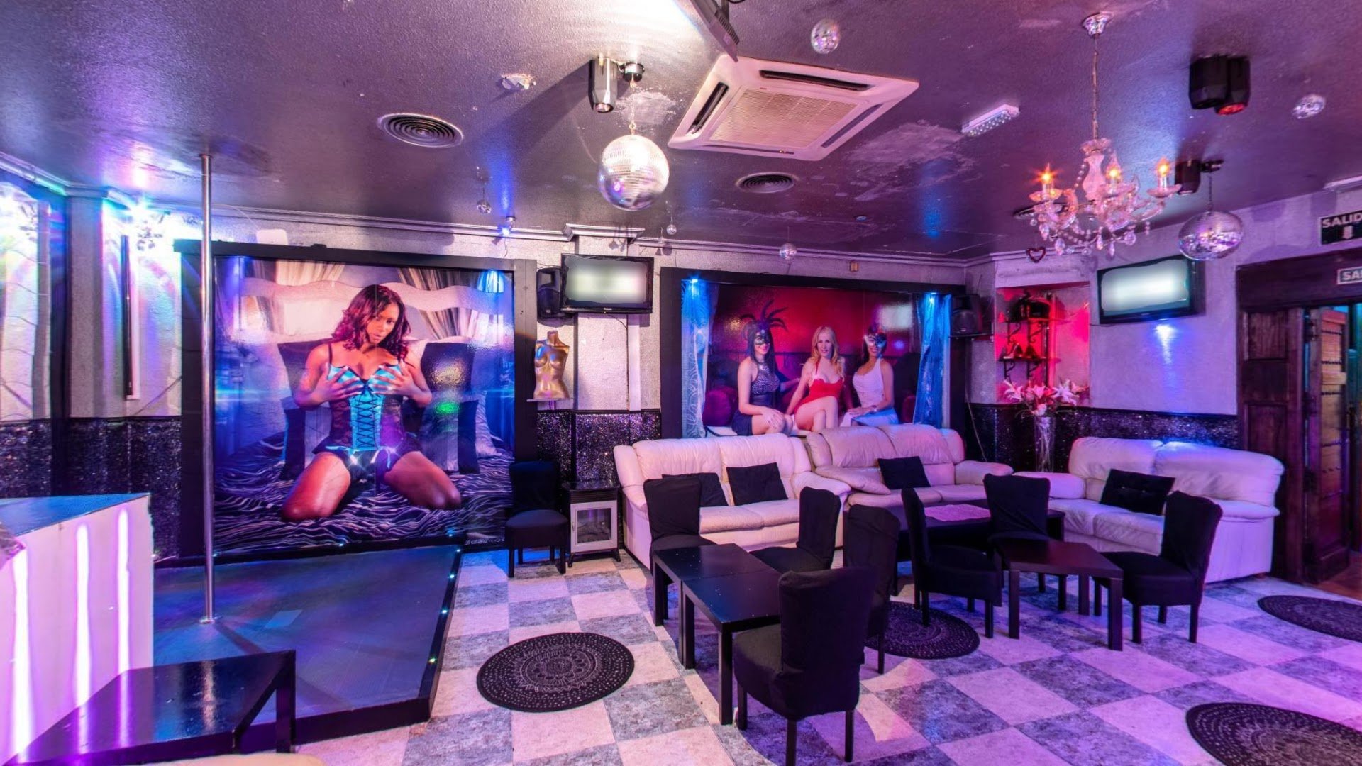 Show Girls - Nightclub in Torrevieja, Spain