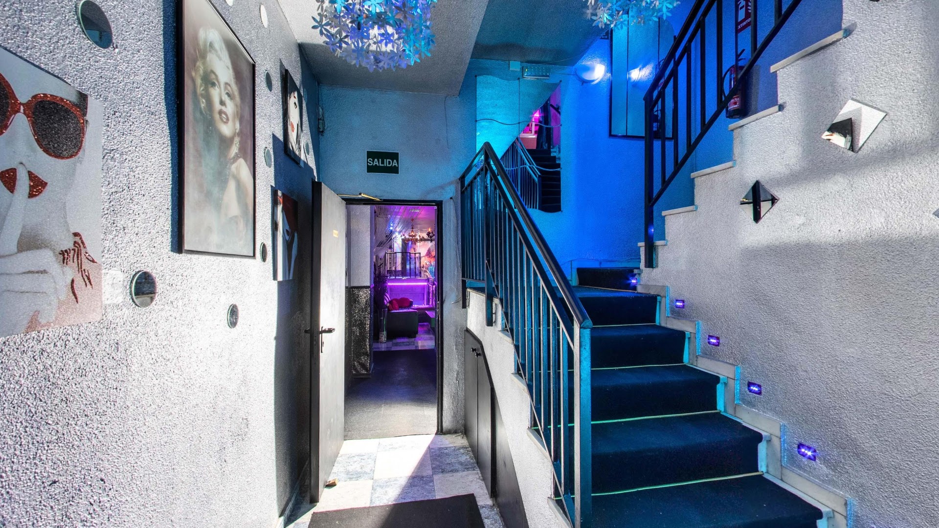 Show Girls - Nightclub in Torrevieja, Spain