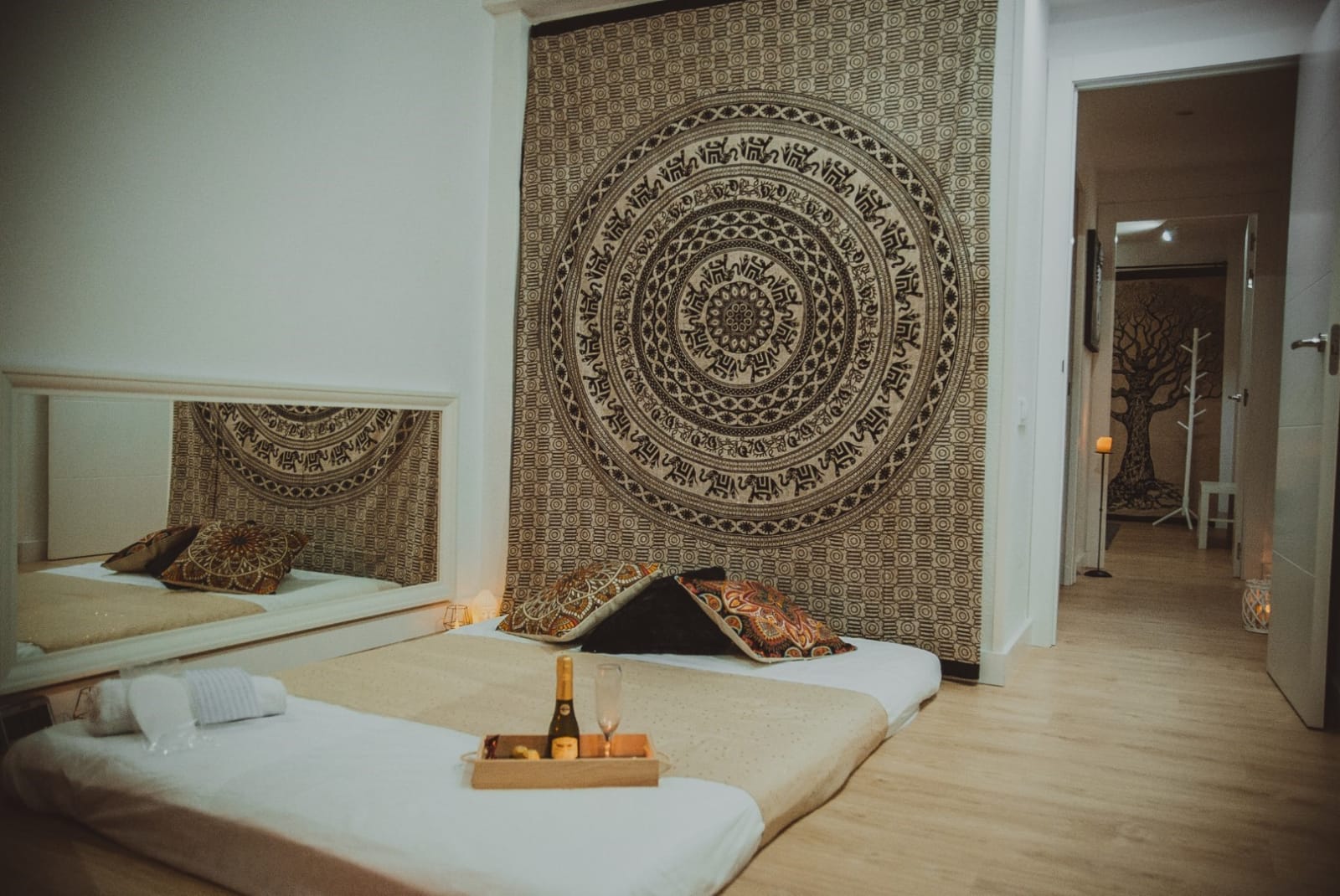 Erotic Massages Tantra Center - Masajes Eróticos Valencia - Erotic Massage in Valencia, Spain
