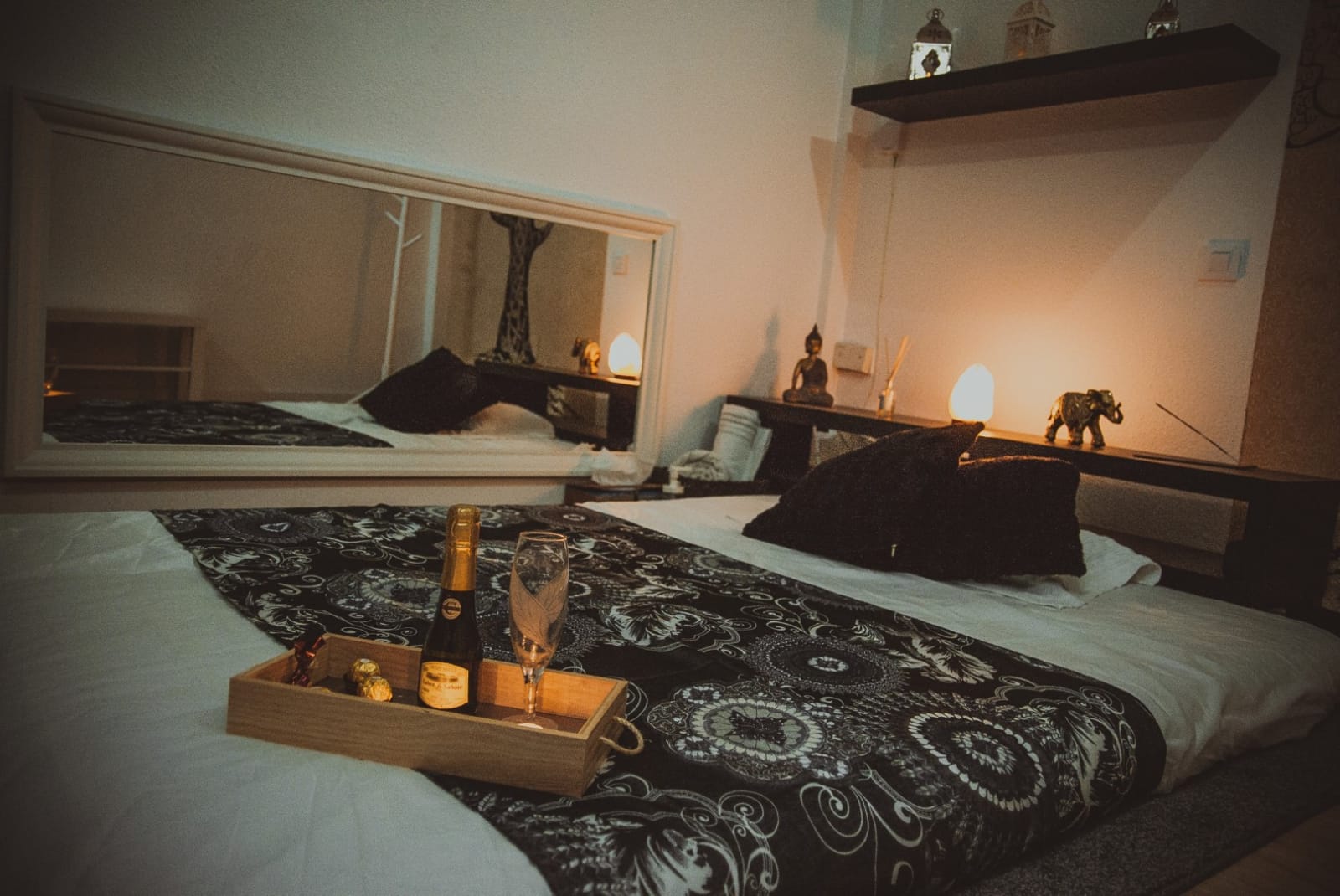 Erotic Massages Tantra Center - Masajes Eróticos Valencia - Erotic Massage in Valencia, Spain