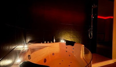 Ewa Masajes - Masajes Eróticos En Valencia - Erotic Massage in Valencia, Spain