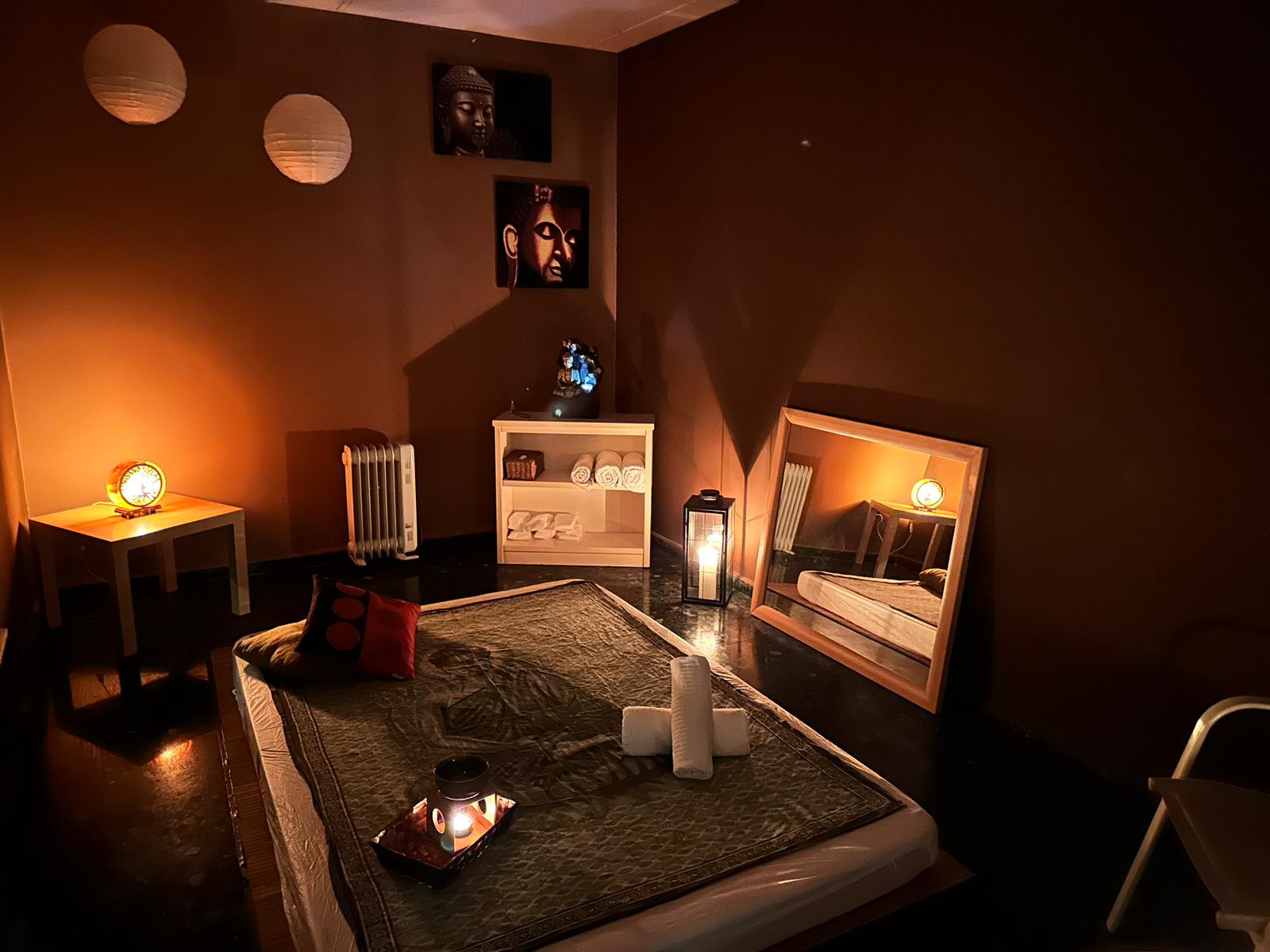 Masajes Eróticos En Valencia - Tantra Nuru - Erotic Massage Center - Erotic Massage in Valencia, Spain