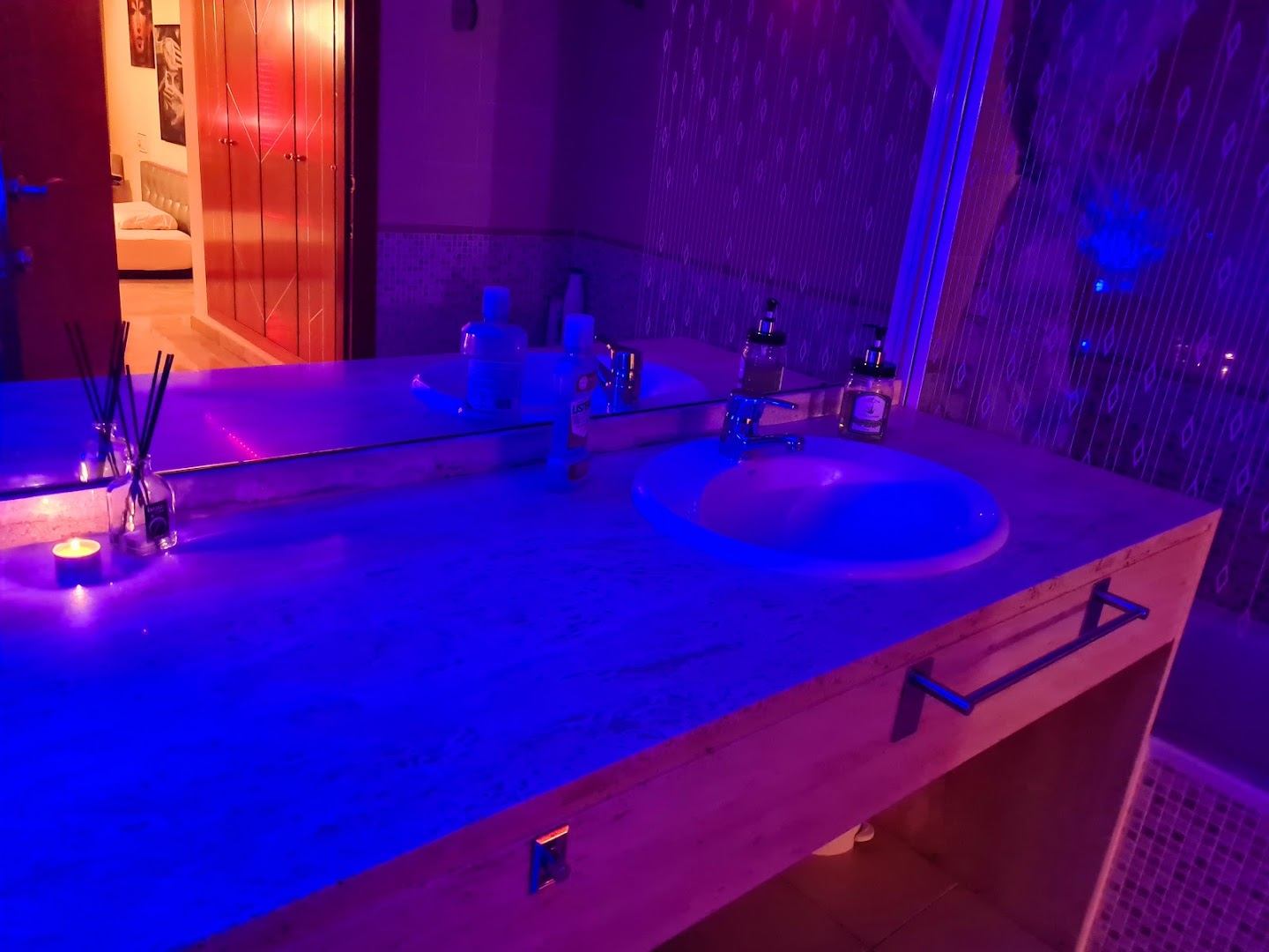 Masajes Eroticos Valencia - Lluna Massage Center - Erotic Massage in Valencia, Spain