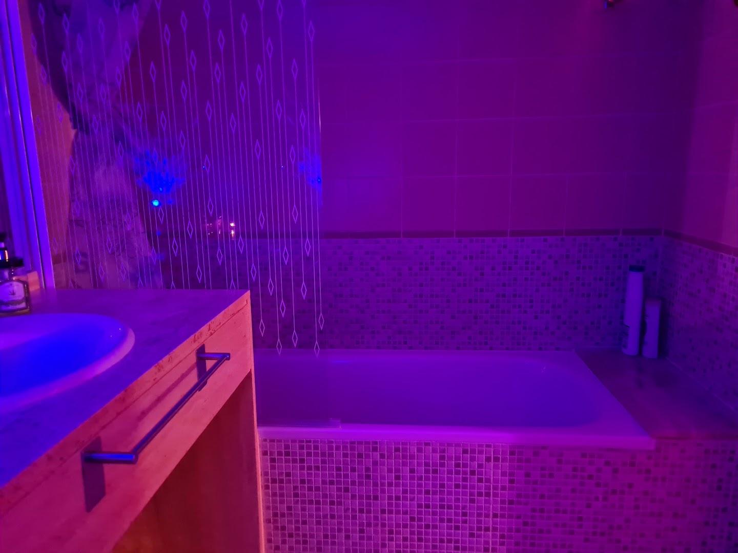 Masajes Eroticos Valencia - Lluna Massage Center - Erotic Massage in Valencia, Spain