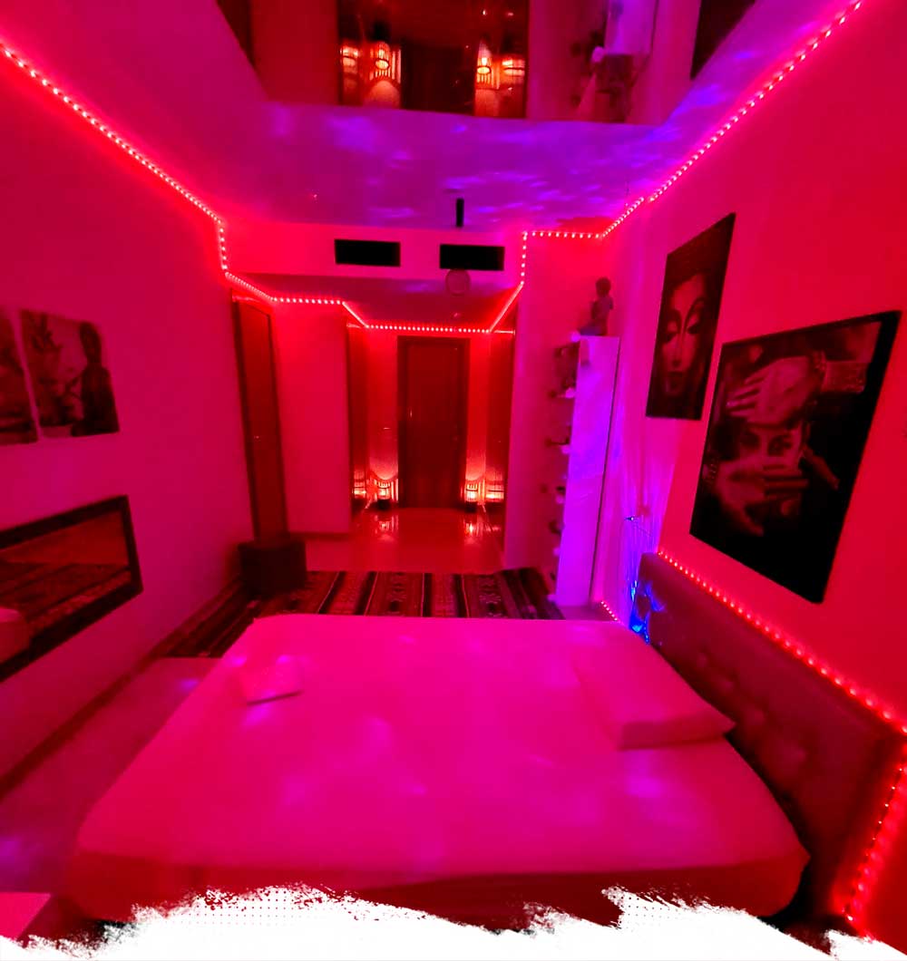 Masajes Eroticos Valencia - Lluna Massage Center - Erotic Massage in Valencia, Spain