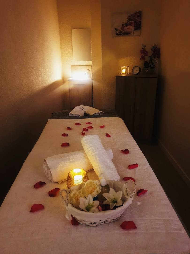 Relaxing Erotic Massage Valencia Zensations Tantra/Nuru Massage /Masajes Eroticos -Outcall /Incall - Erotic Massage in Valencia, Spain