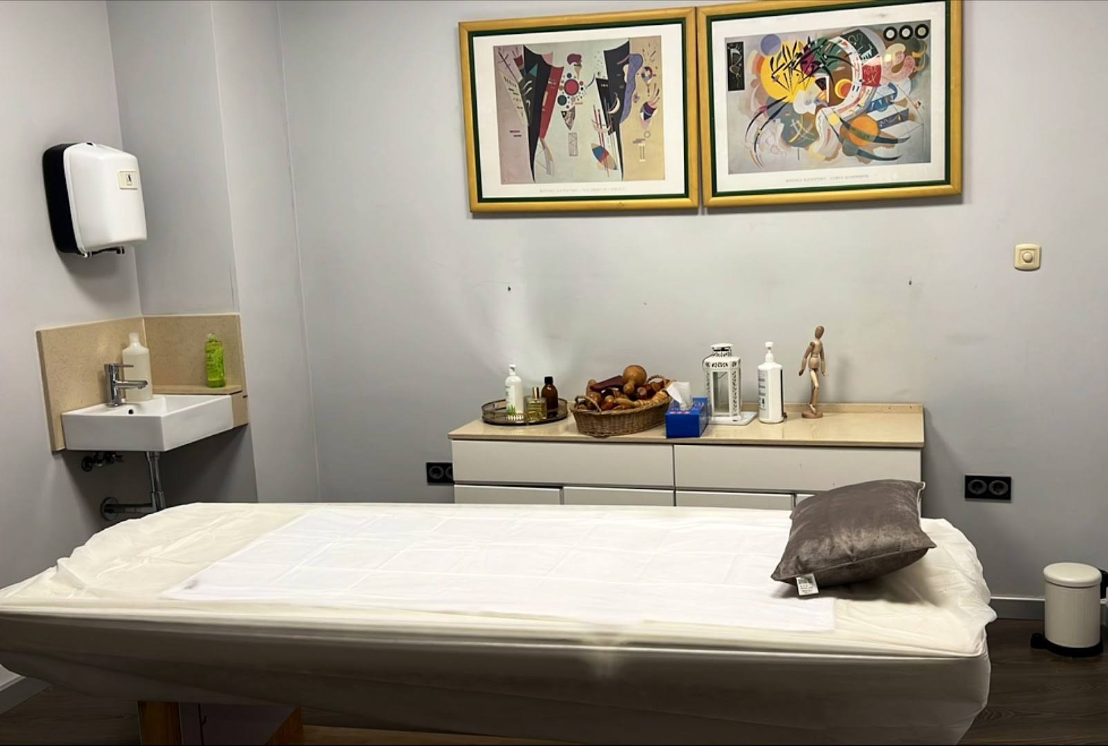 Relaxing Massage Valencia - The Best Tantric Erotic Massage In Valencia - Erotic Massage in Valencia, Spain