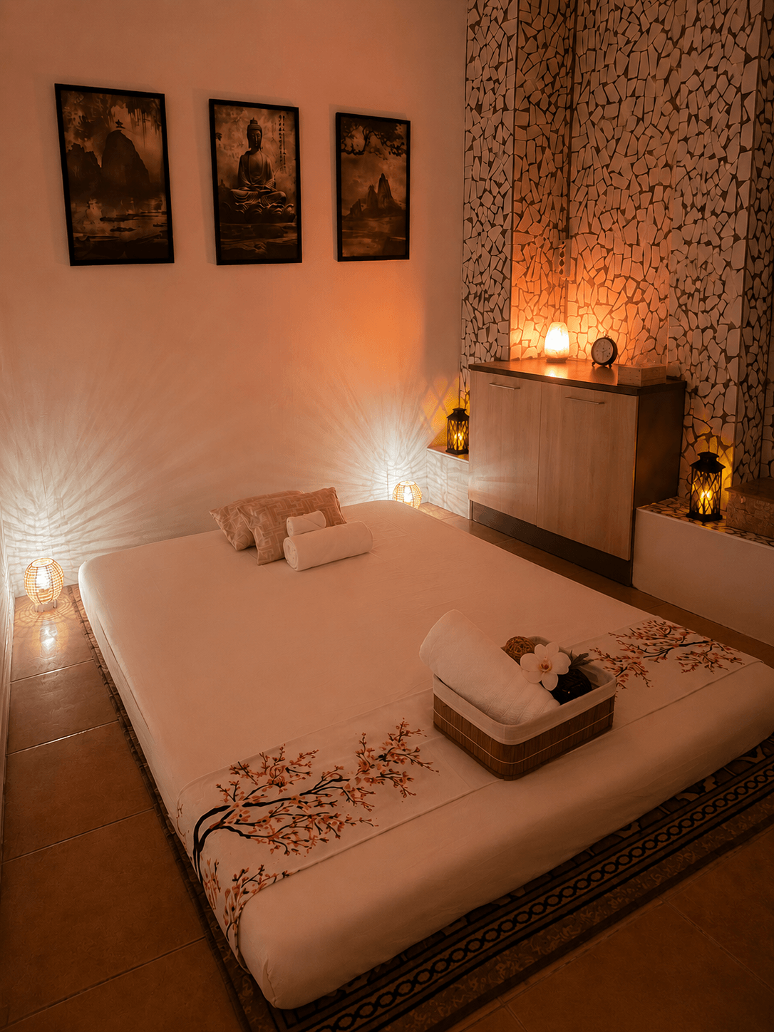 Senzara - Erotic Massage in Valencia, Spain