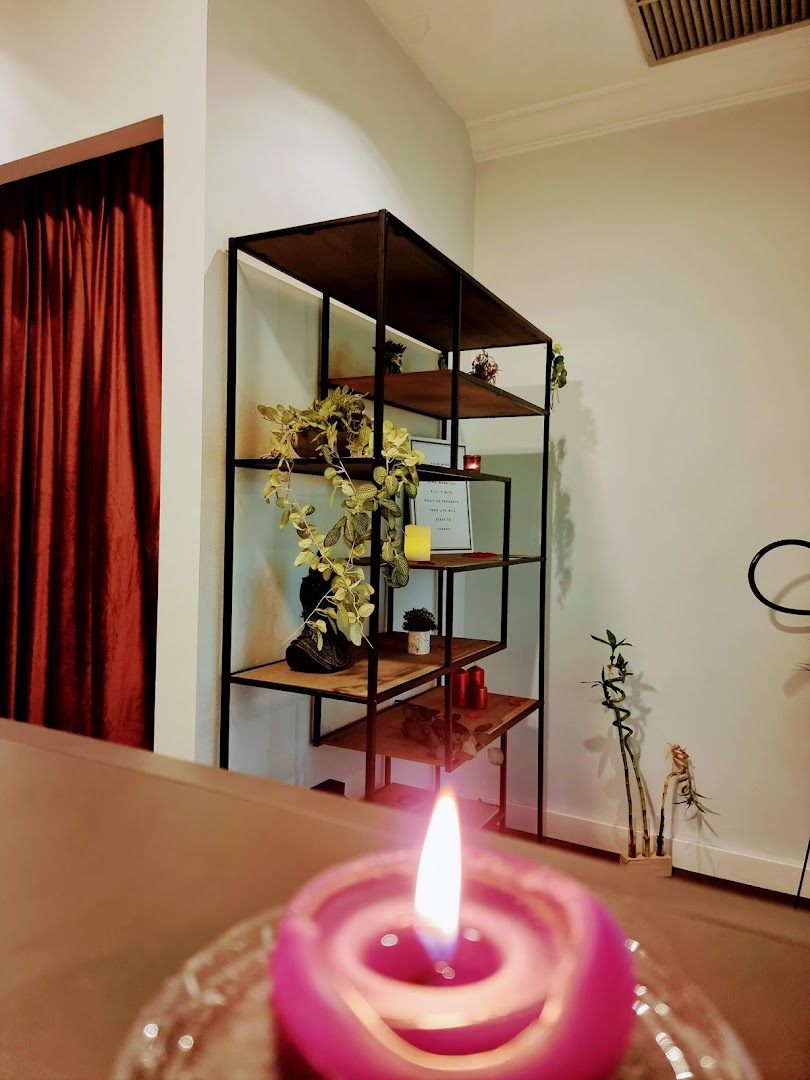 Valencia Luxury Massage - Centro De Masajes Eróticos En Valencia - Erotic Massage in Valencia, Spain