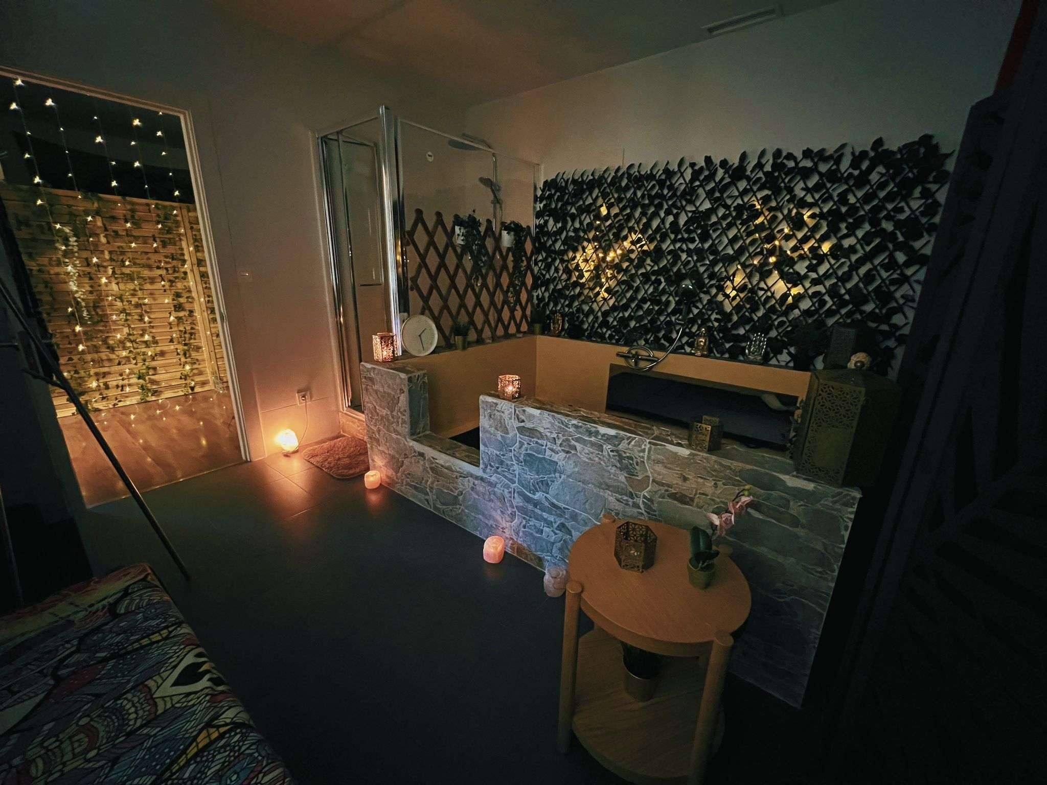 Centro De Masajes Indarazen - Erotic Massage in Zaragoza, Spain