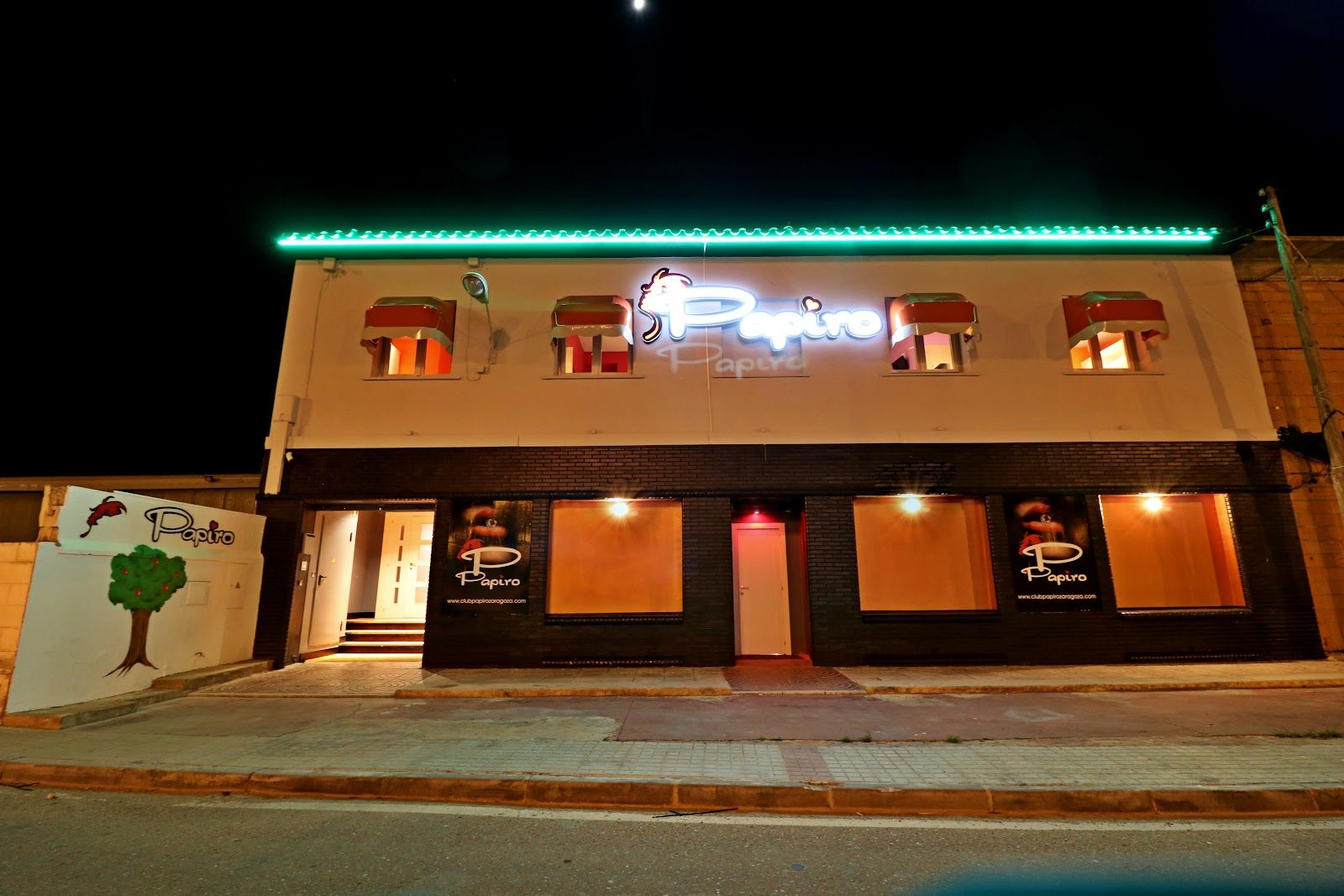 Papiro - Nightclub in Zaragoza, Spain