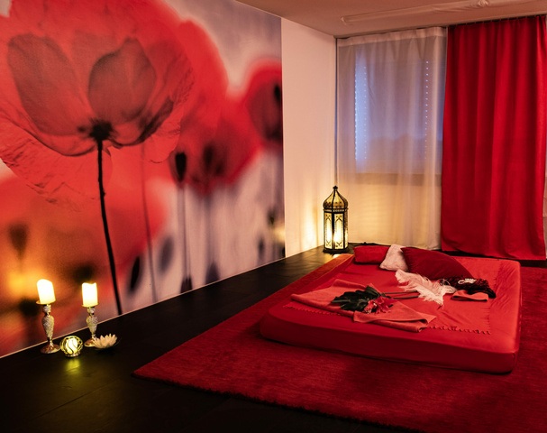 Tantra Paradies - Erotic Massage in Aefligen, Switzerland