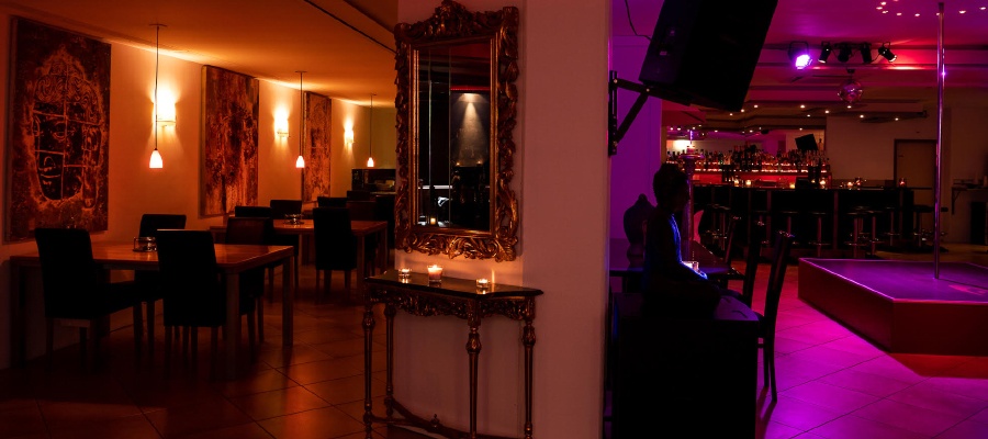 Cleo Saunaclub - Fkk in Bargen, Switzerland