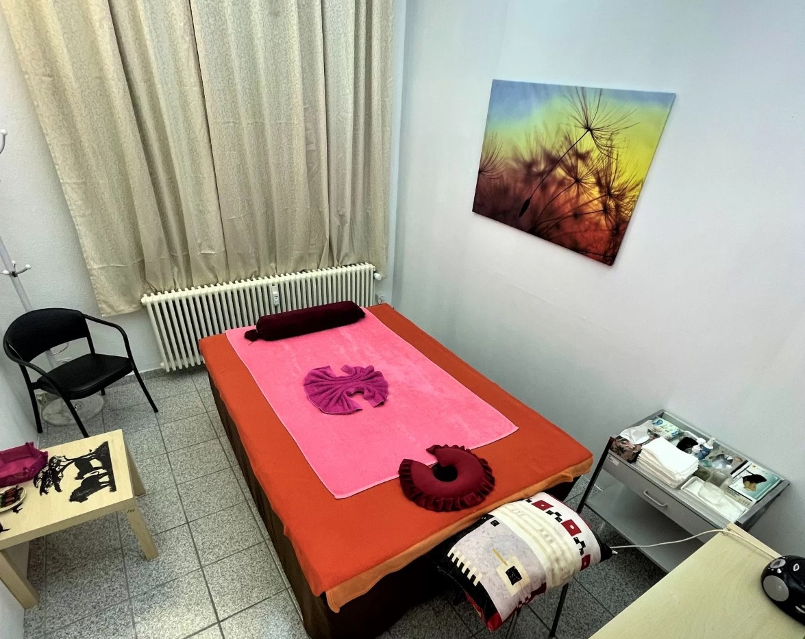 Your Girls Massage - Erotic Massage in Basel, Switzerland