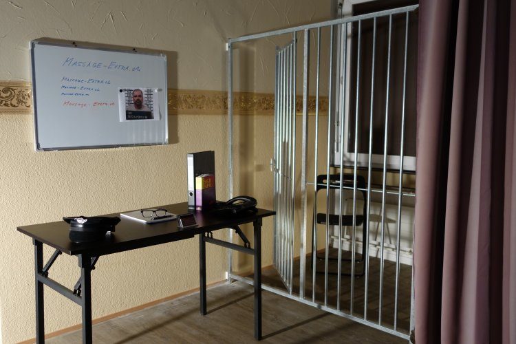 Erotische Massage - Erotic Massage in Bergdietikon, Switzerland