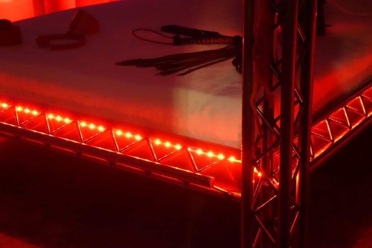 Erotische Massage - Erotic Massage in Bergdietikon, Switzerland