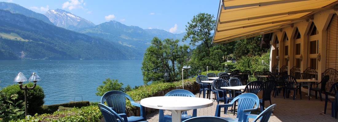 Miamor Contact Bar - Nightclub in Brunnen, Switzerland