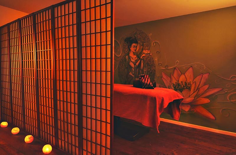 Dahars Tempel - Erotic Massage in Bubikon, Switzerland