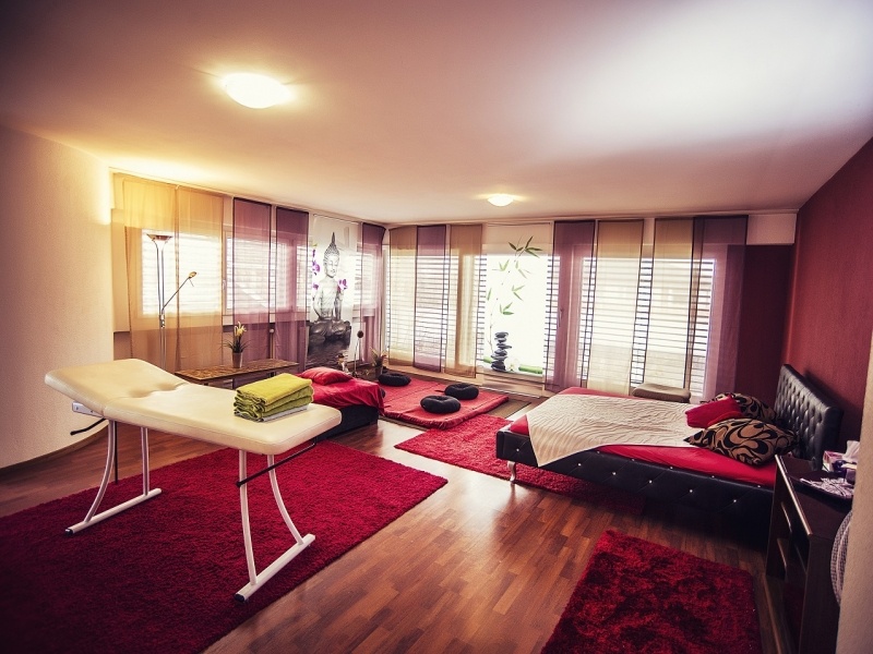 Girls Deluxe - Brothel in Buchs, Switzerland