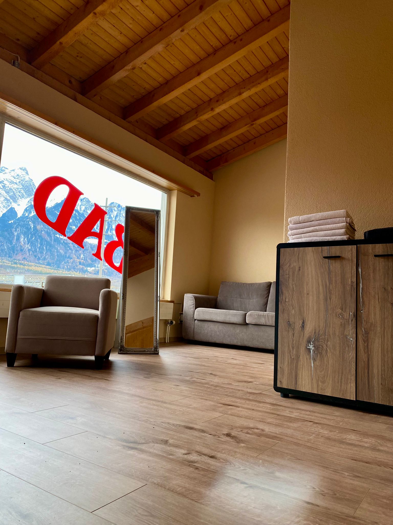 Girls Deluxe - Brothel in Buchs, Switzerland