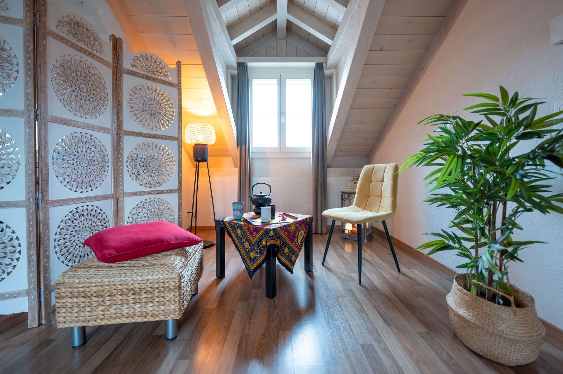 Tantra Lounge - Erotic Massage in Burgdorf, Switzerland