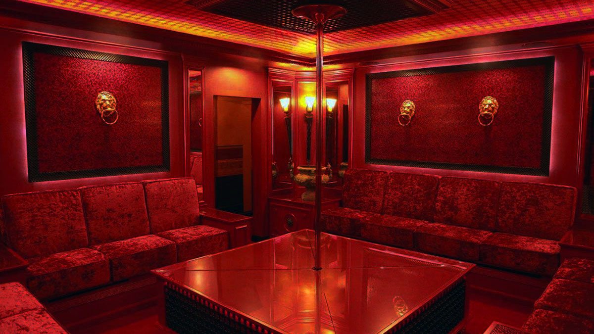 Pompeii Gentlemen's Club - Nightclub in Chiasso, Switzerland