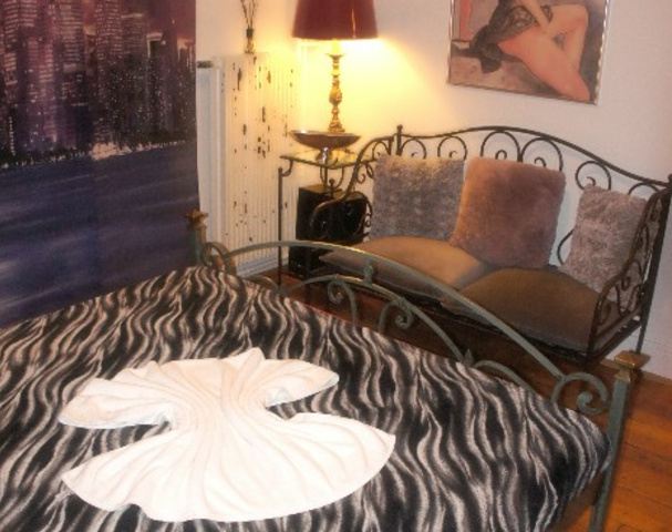 Salon Tendresse | Extasis Vevey - Brothel in Corseaux, Switzerland