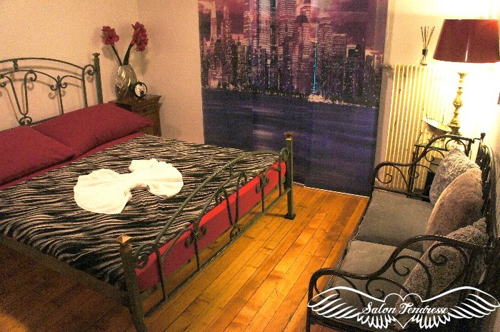 Salon Tendresse | Extasis Vevey - Brothel in Corseaux, Switzerland