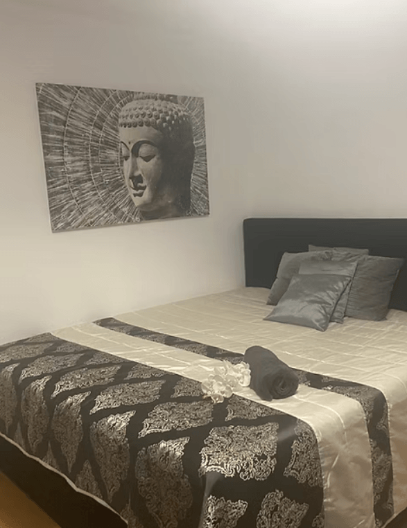 Diamond Massage - Erotic Massage in Dietikon, Switzerland
