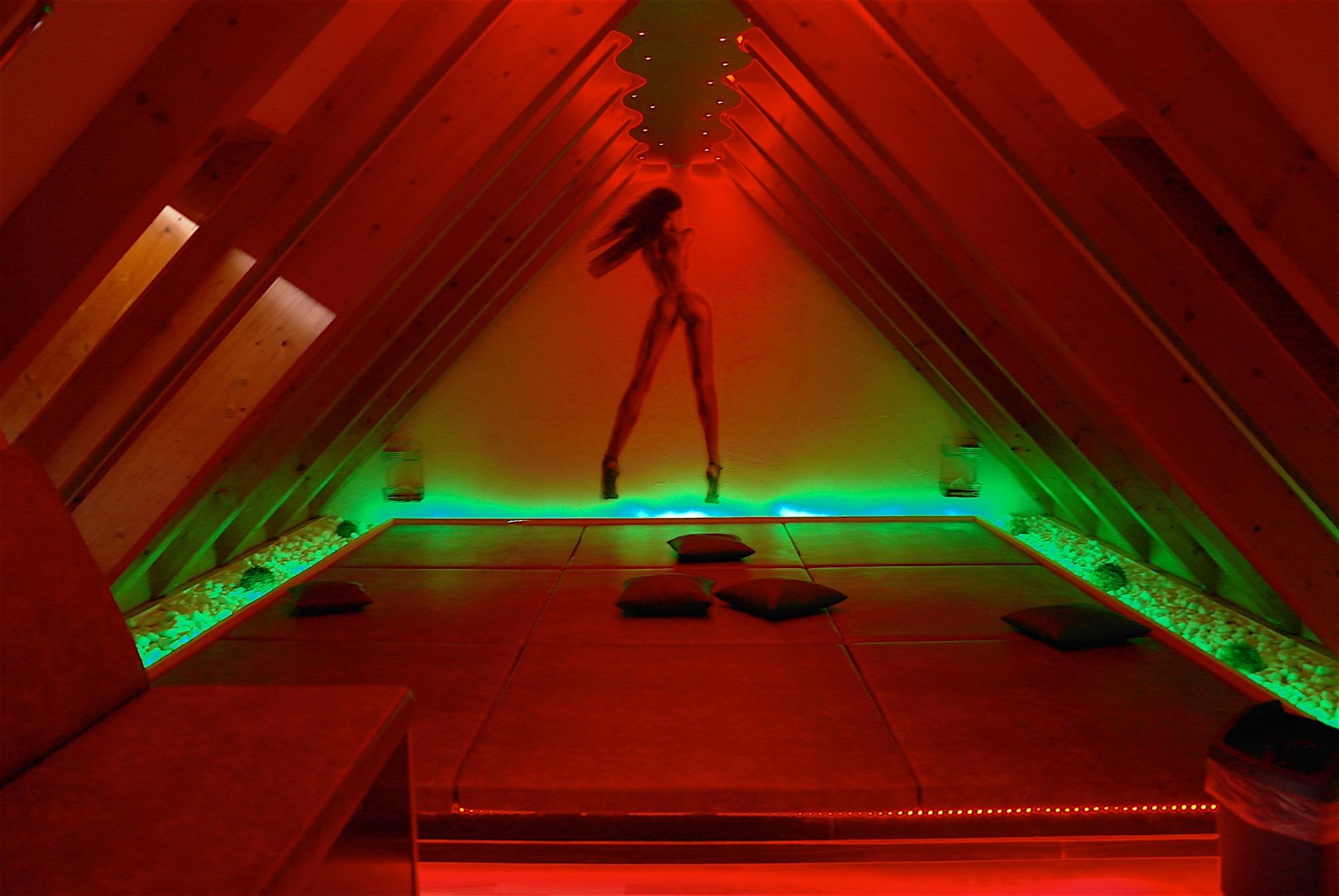 Swingerclub By Cäsar's Club-Sauna - Swinger Club in Dubendorf, Switzerland