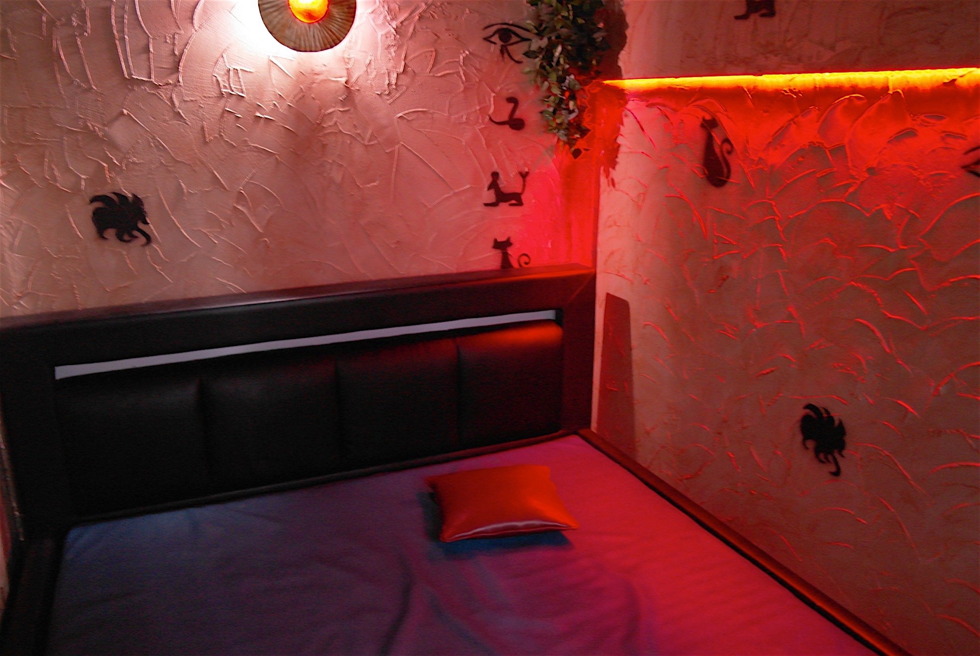 Swingerclub By Cäsar's Club-Sauna - Swinger Club in Dubendorf, Switzerland