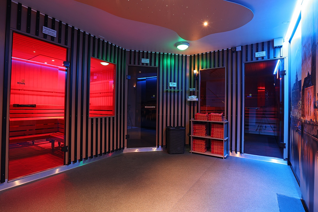 Swingerclub By Cäsar's Club-Sauna - Swinger Club in Dubendorf, Switzerland