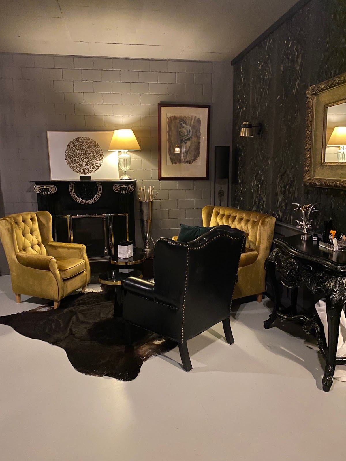 Bdsm Fetisch Wohnwelt Residenz Hekate Egg - Brothel in Egg, Switzerland