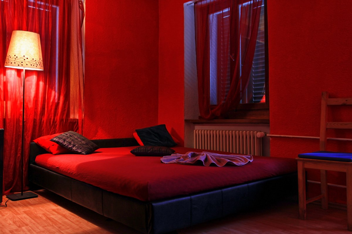 Prestige Bar - Nightclub in Embrach, Switzerland