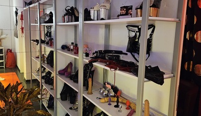 Erotikstudio Lora - Erotic Massage in Emmen, Switzerland