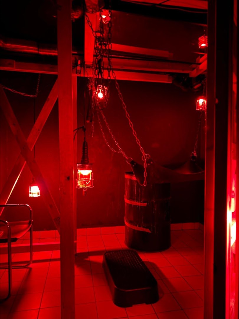 Substation X-World No 1 On 3 Levels Climatised - Brothel in Geneve, Switzerland