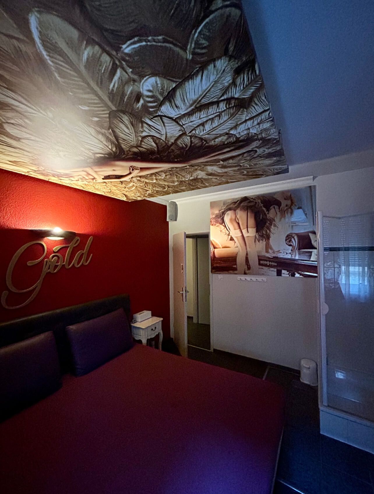 Diamond Lounge - Erotic Massage in Geneve, Switzerland