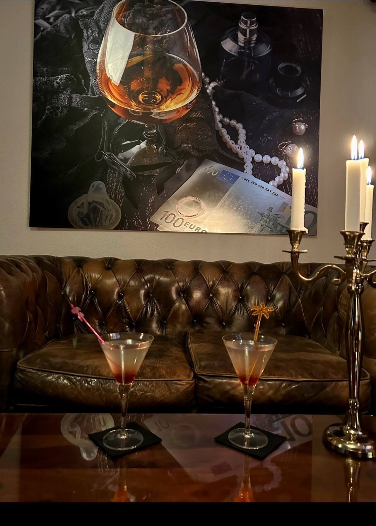 Diamond Lounge - Erotic Massage in Geneve, Switzerland