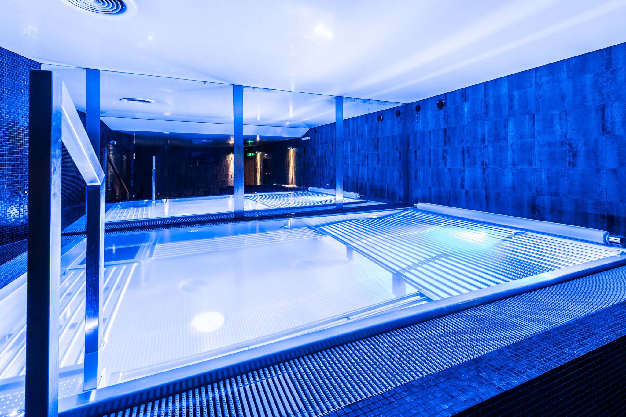 Bains De L'Est - Fkk in Geneve, Switzerland